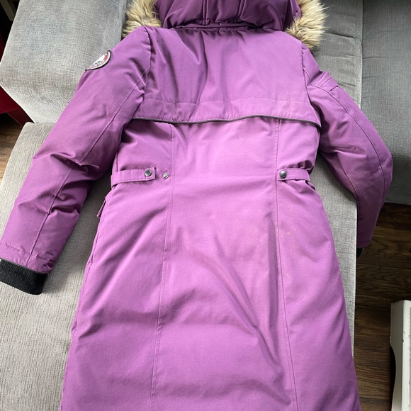 Winter Parka - Picture 2 of 3